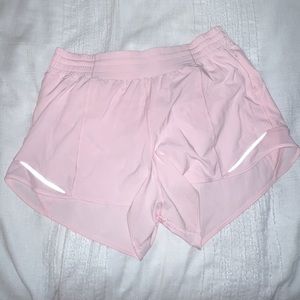 Lululemon Hotty Hot 4inch